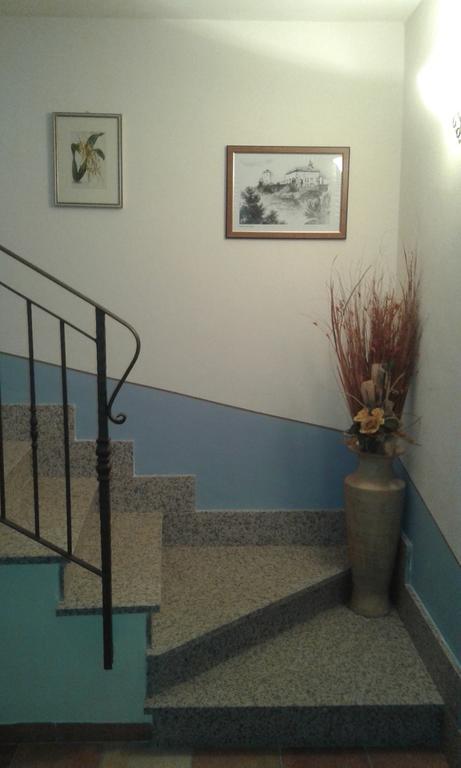 Hostal Ca Du Ruja Strevi Exterior foto
