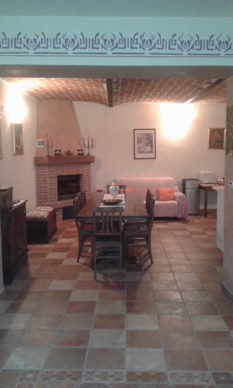 Hostal Ca Du Ruja Strevi Exterior foto